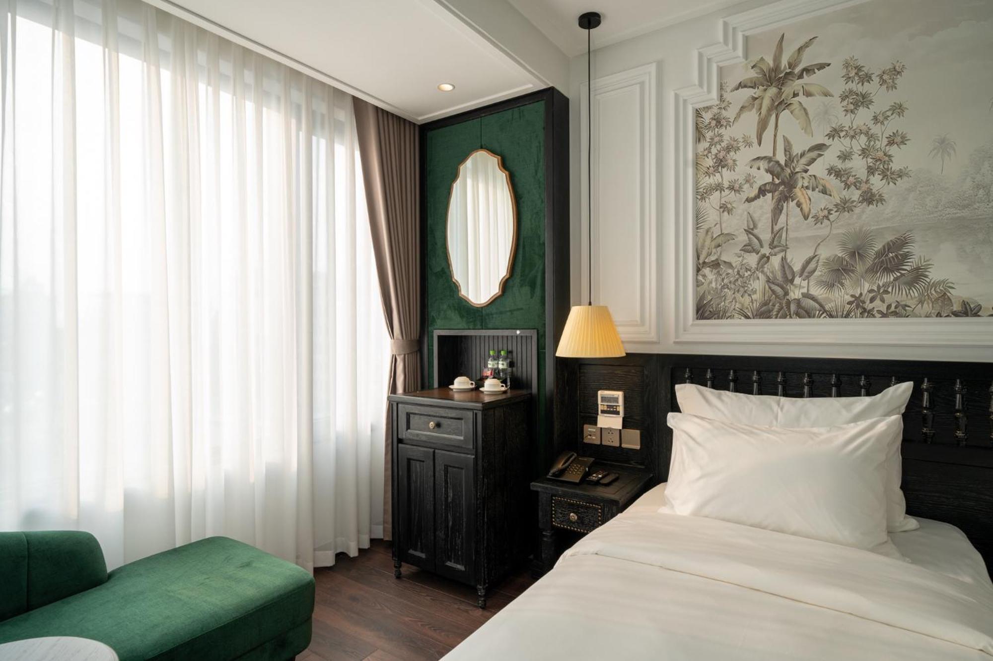 هانوي Paradise Suites Truc Bach Lake المظهر الخارجي الصورة